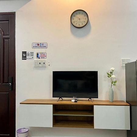 Appartamento Start House Cohousing Walk 5 Minutes To The Airport Thành Pho Ho Chí Minh Esterno foto