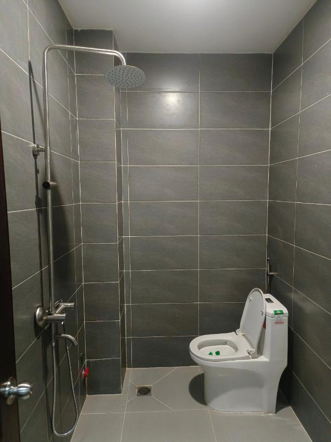 Appartamento Start House Cohousing Walk 5 Minutes To The Airport Thành Pho Ho Chí Minh Esterno foto