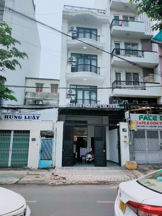 Appartamento Start House Cohousing Walk 5 Minutes To The Airport Thành Pho Ho Chí Minh Esterno foto