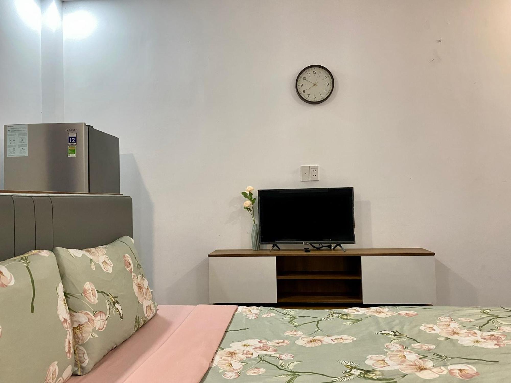 Appartamento Start House Cohousing Walk 5 Minutes To The Airport Thành Pho Ho Chí Minh Esterno foto