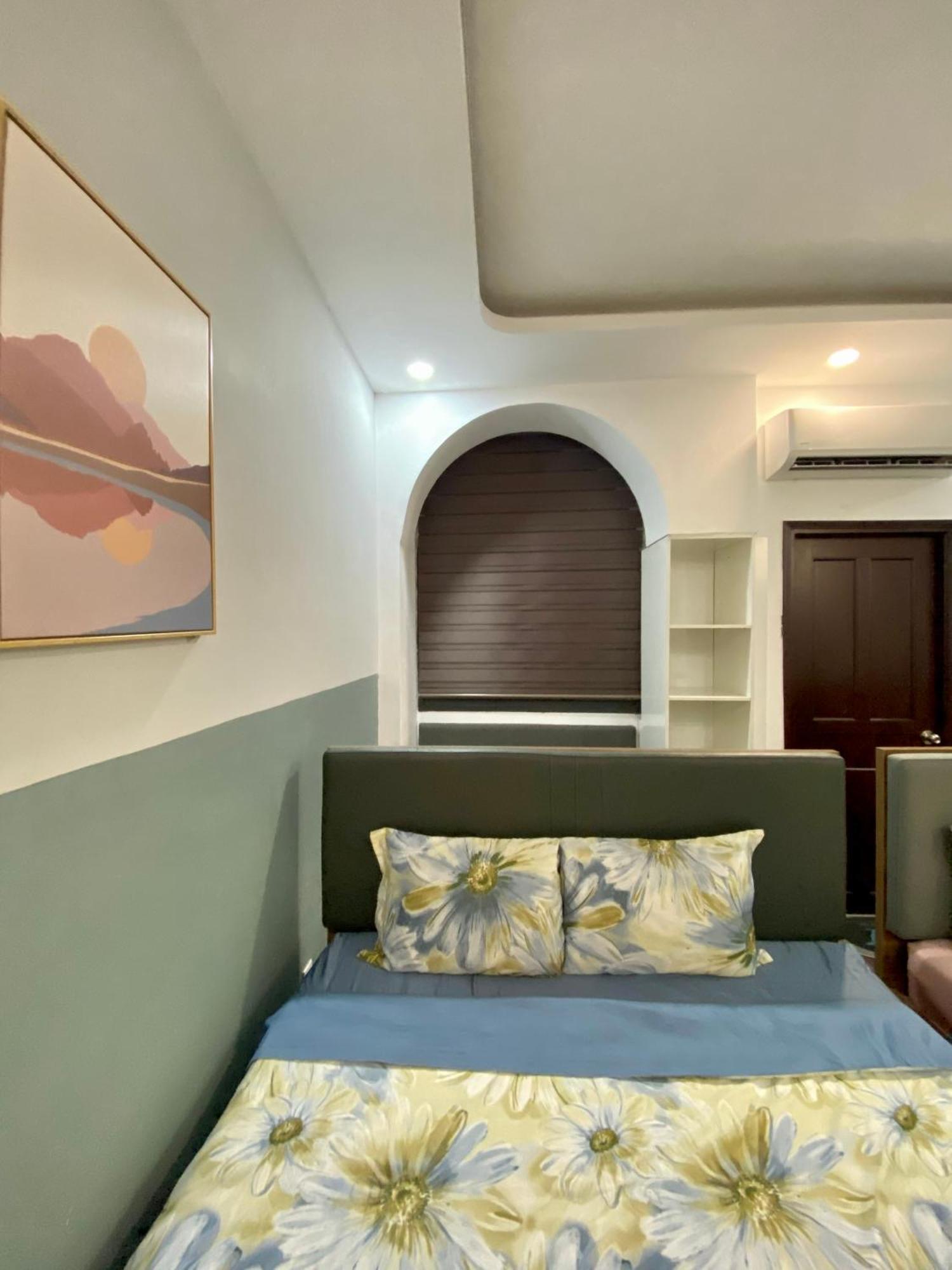 Appartamento Start House Cohousing Walk 5 Minutes To The Airport Thành Pho Ho Chí Minh Esterno foto