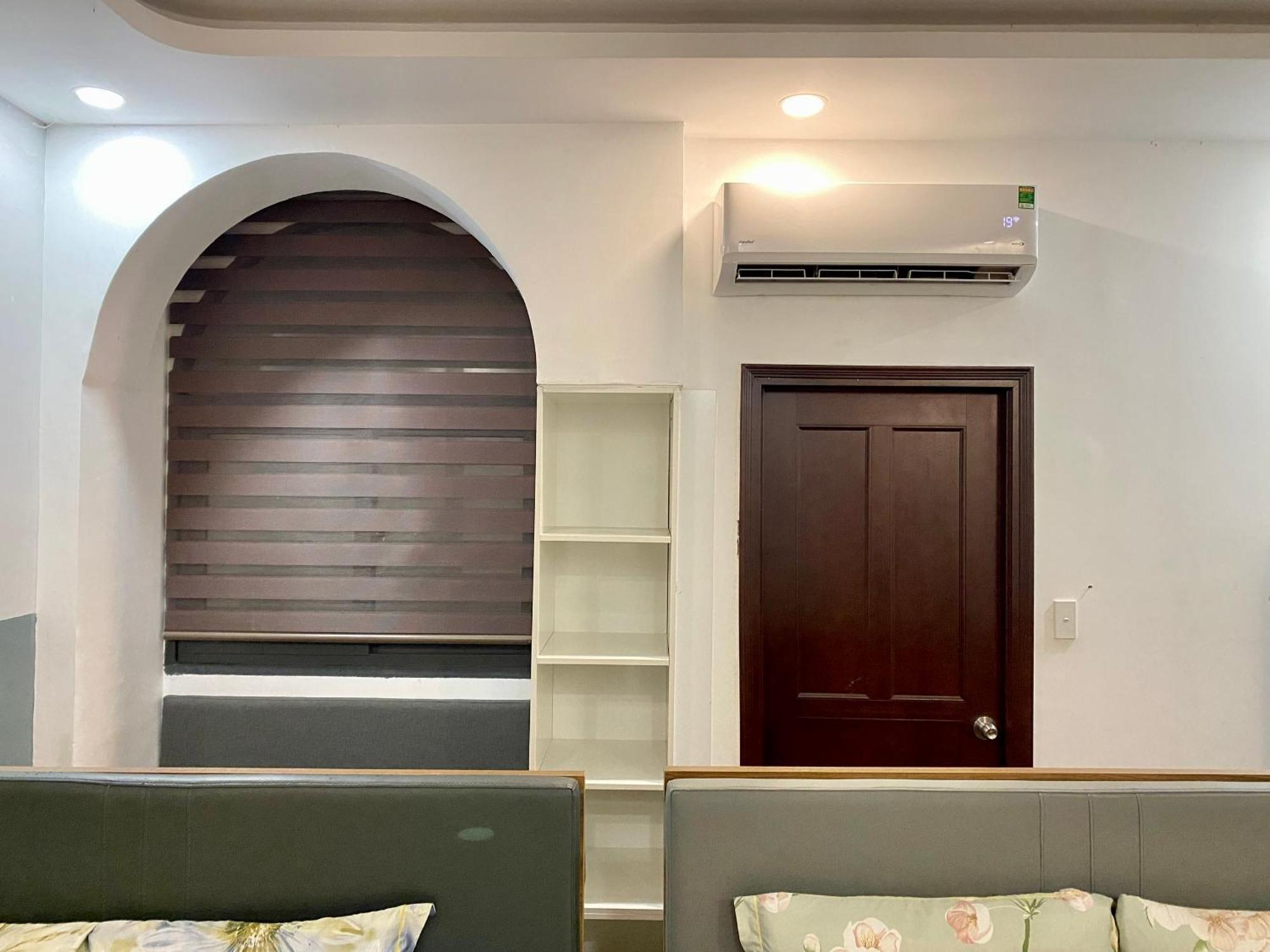Appartamento Start House Cohousing Walk 5 Minutes To The Airport Thành Pho Ho Chí Minh Esterno foto